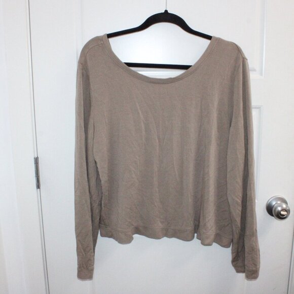 Good American Tan Long Sleeve Oversized Low back Shirt Size 4 - Picture 1 of 3